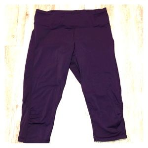 LuLu Lemon 17” cropped leggings